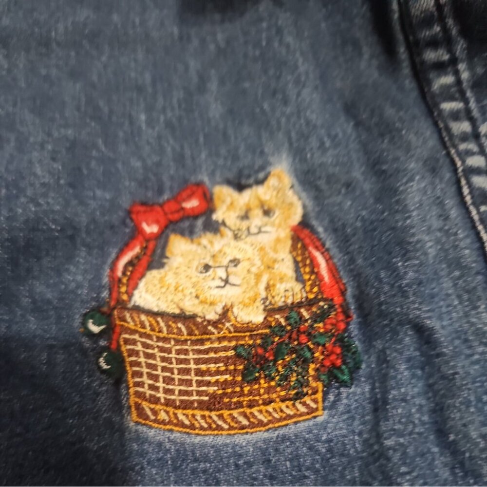 Vintage 90’s Solution Christmas Cat Embroidered Denim Shirt Womens med festive - Picture 10 of 13